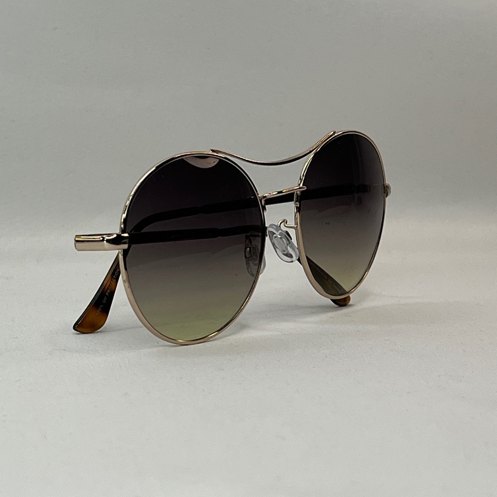 Gold Frame Oversized Round Sunglasses